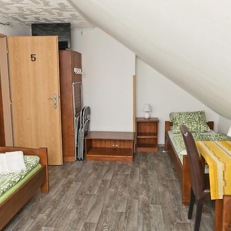 Penzion Pod Svahem Železná Ruda Exteriör bild