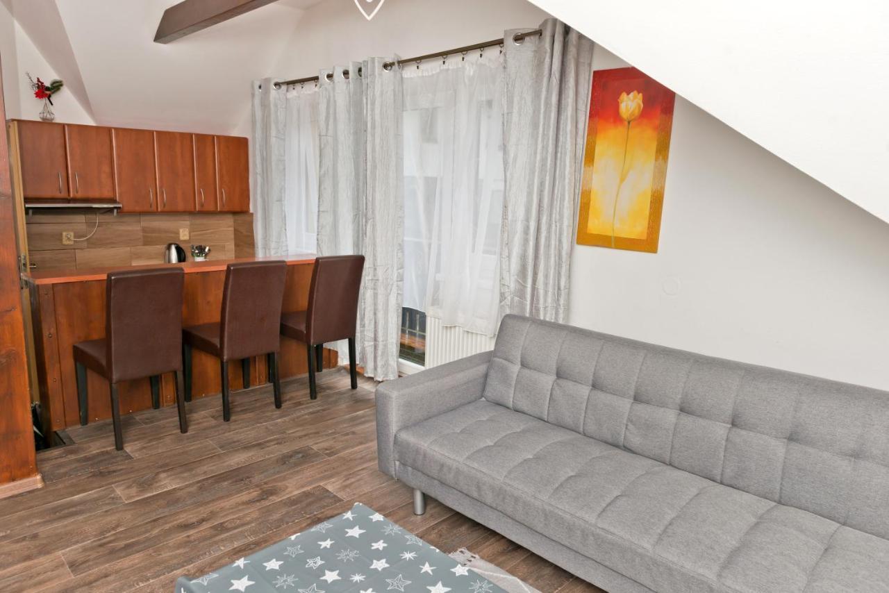 Penzion Pod Svahem Železná Ruda Exteriör bild